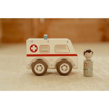 Ambulancia de madera